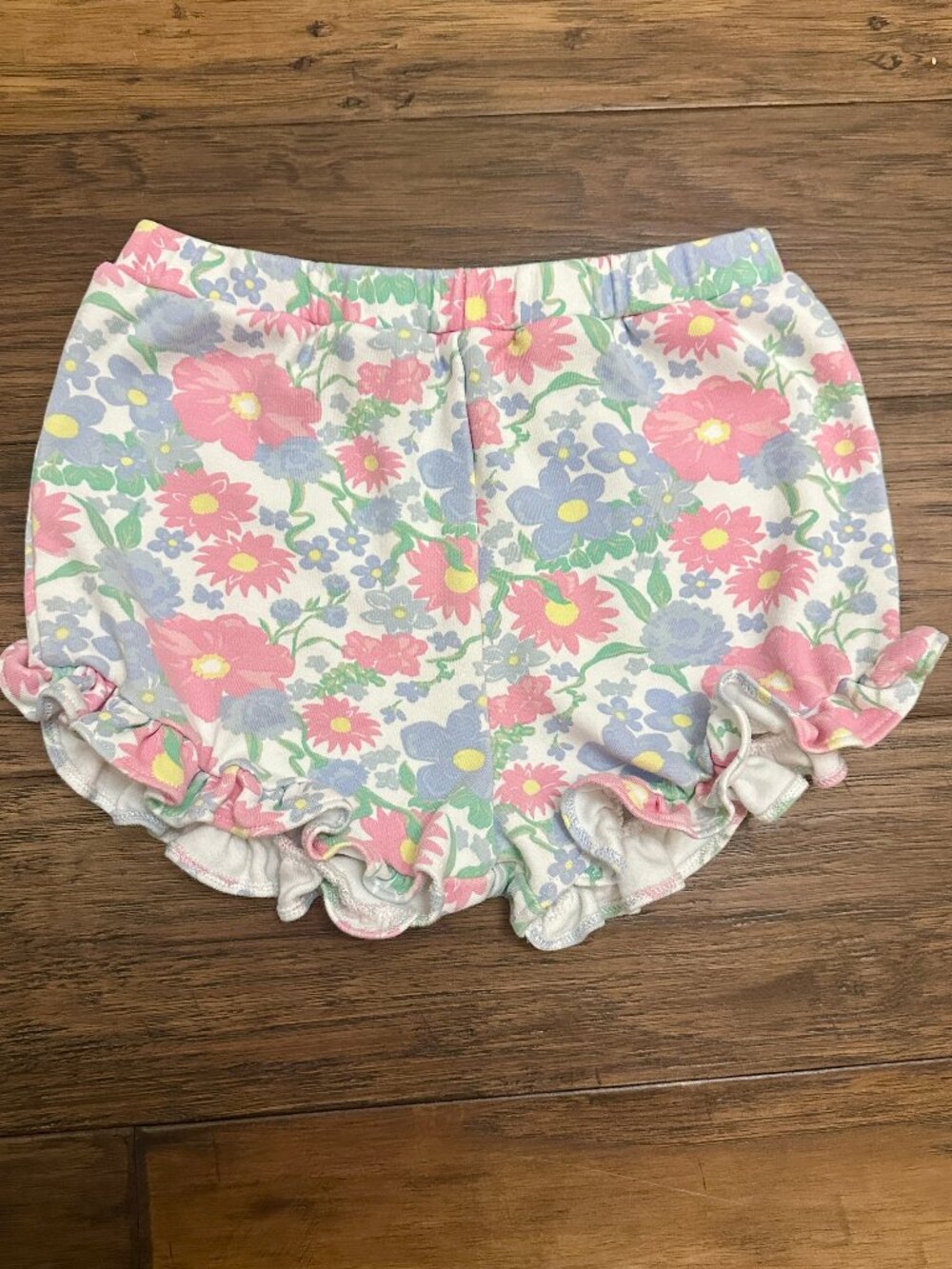 TBBC Shelby Anne Shorts Cape Cod Clusters